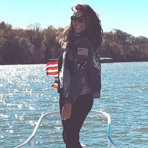 Meet your Posher, Tatiana